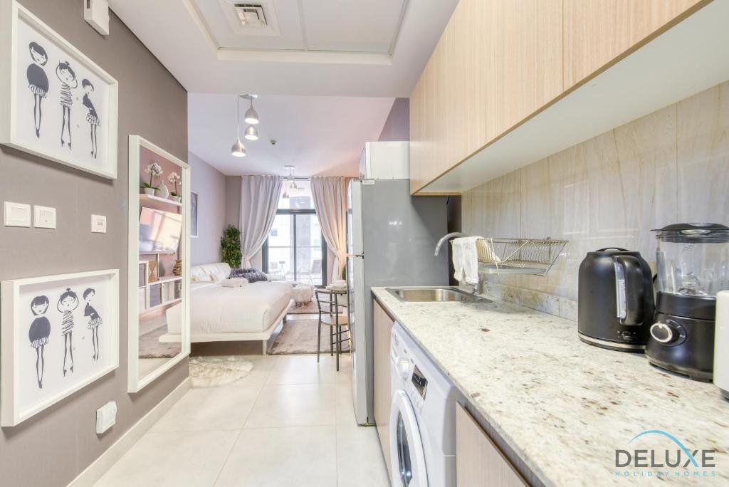 Glamorous Studio at Binghatti Stars Dubai Silicon Oasis by Deluxe Holiday Homes — фото 1