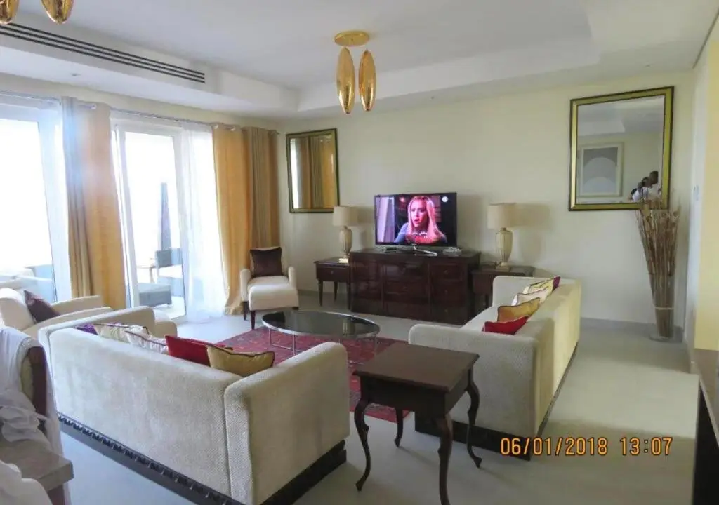 Рас-эль-Хайма: Holiday Home 3 Bedroom Seaview