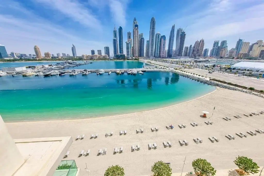 Дубай: Elegant 2 bedroom apartment at Sunrise Bay
