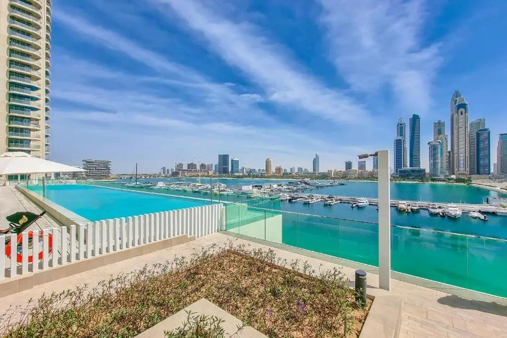 Дубай: Elegant 2 bedroom apartment at Sunrise Bay