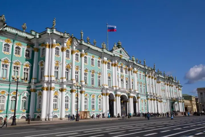 Санкт-Петербург: Studio Avrora