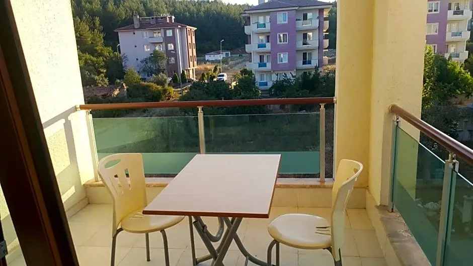 Private Rooms and Flats Apartments — фото 1