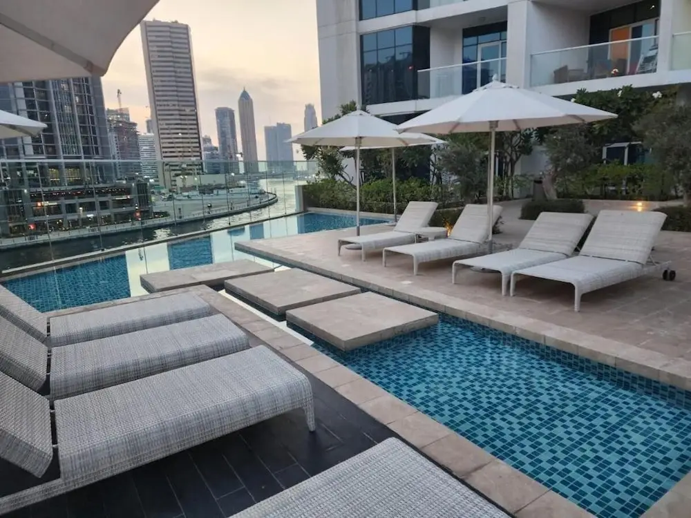 Дубай: Whitesage -  Fancy Studio With Mesmerizing Canal Views