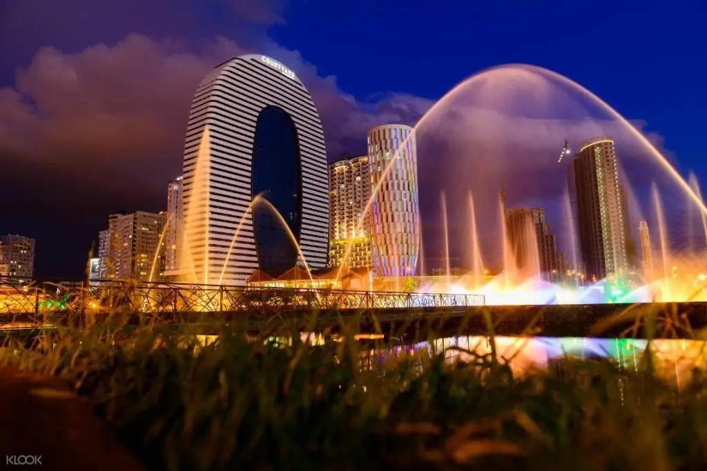 Батуми: Orbi VIP Sea View Apartments