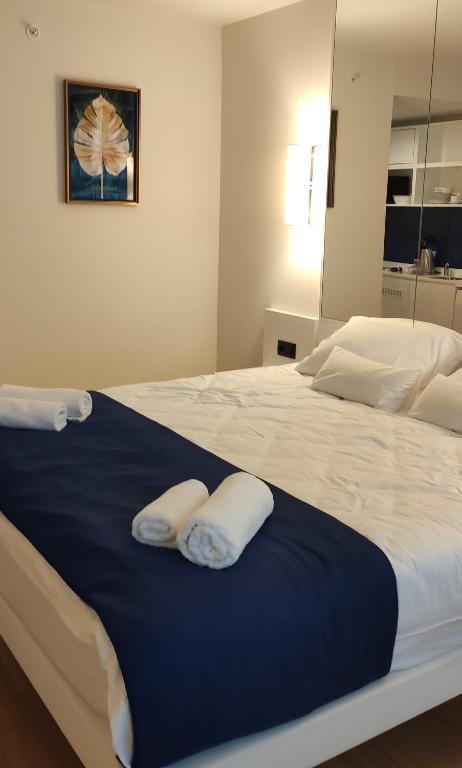 Батуми: Vip Apartament Orbi