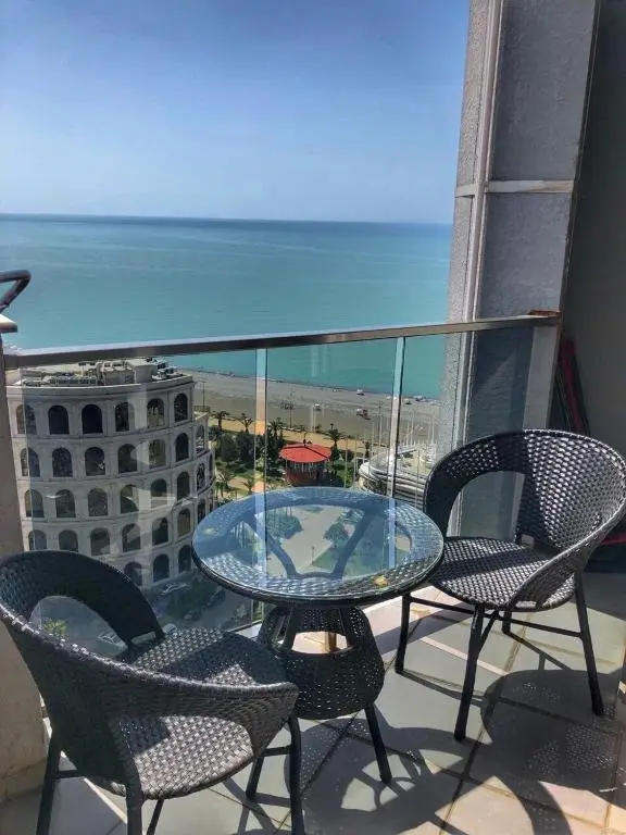 Батуми: Sherif Khimshiashvili Avenue Apartment