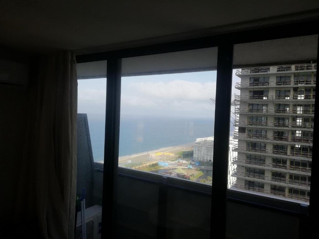 Батуми: Sea View Studio Flat