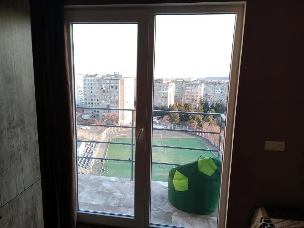 Тбилиси: Cozy apartment near Metro station