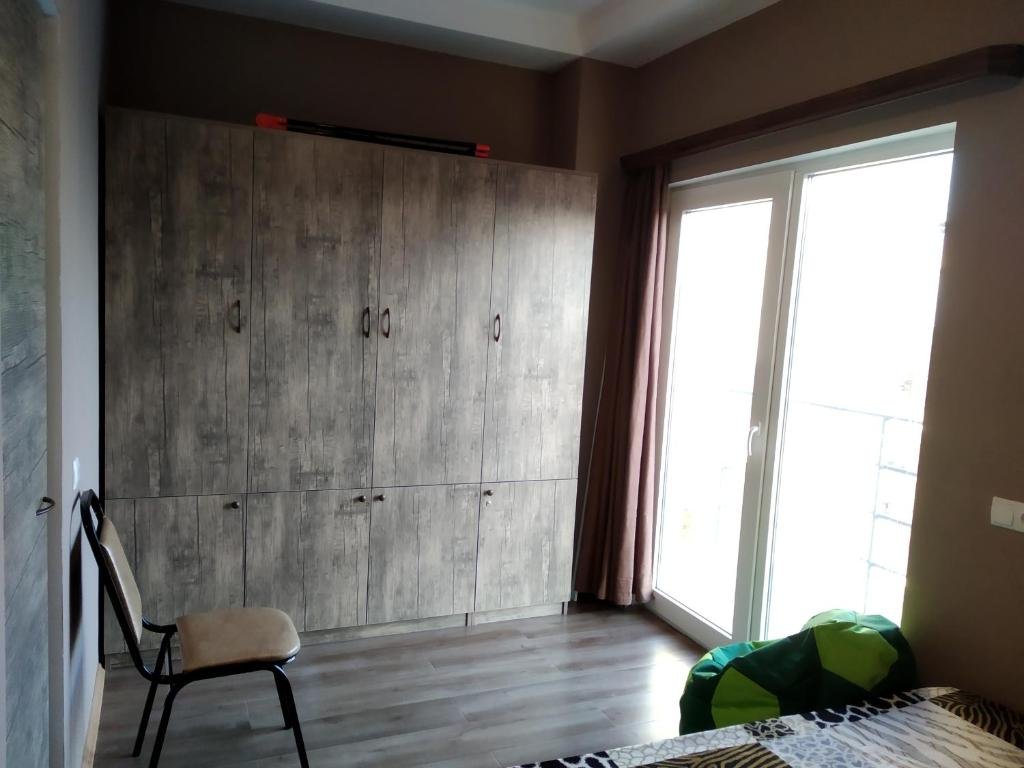 Cozy apartment near Metro station — фото 1