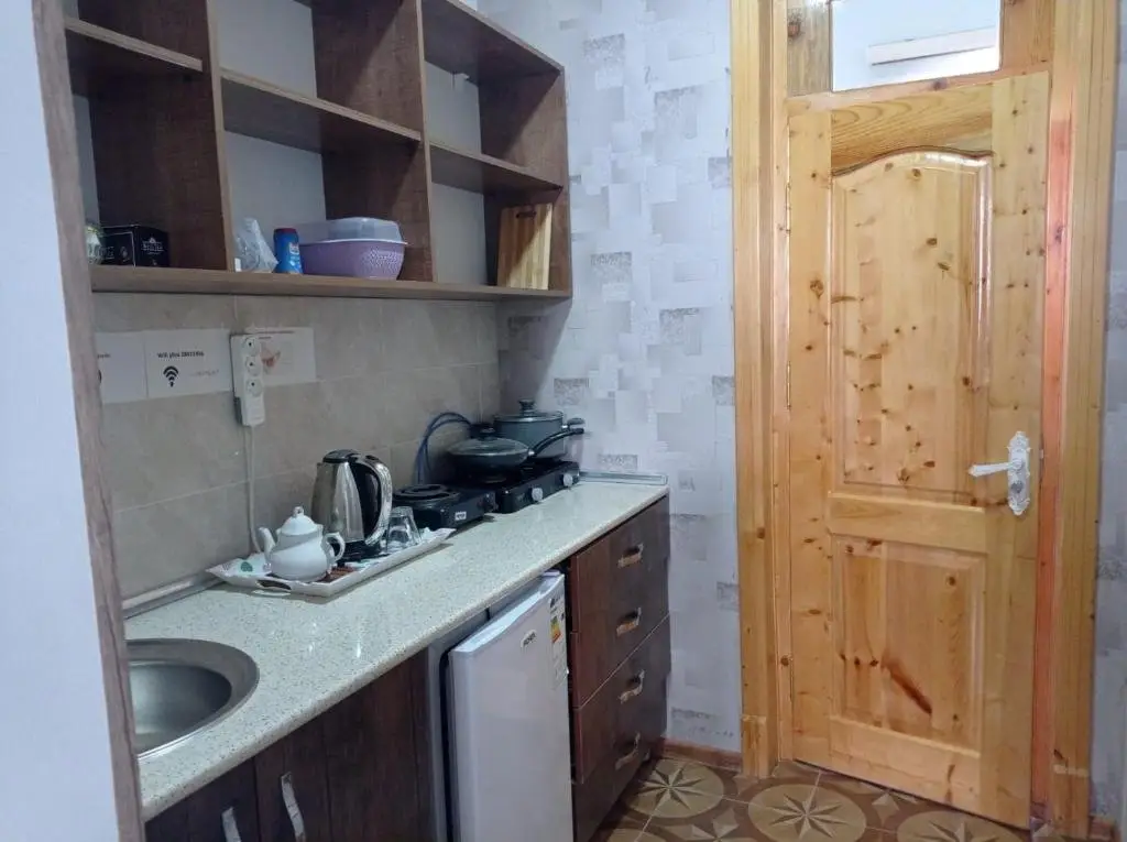Нафталан: Bizim Ev hostel