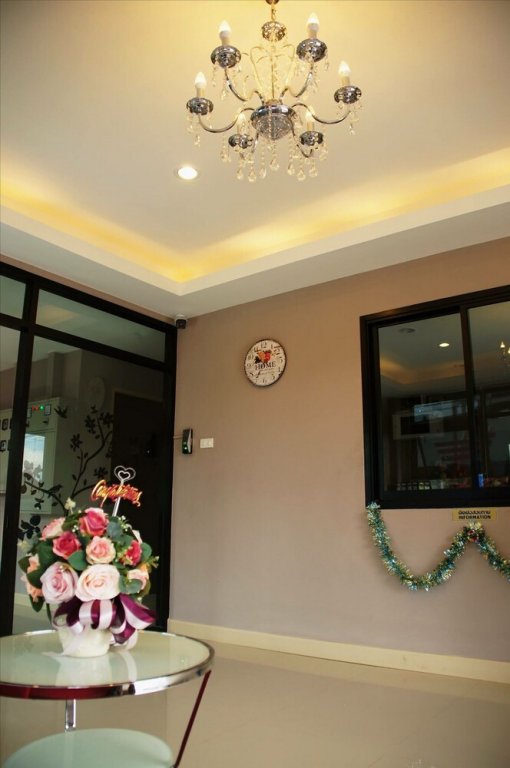 Бан Чанг: At Home Banchang Apartment & Hotel