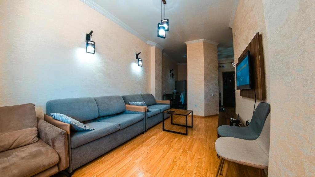 Батуми: Apartament In First Line