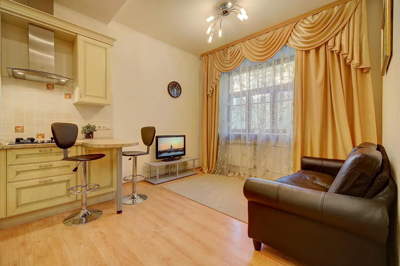 Санкт-Петербург: Luxury Apartament on Nevsky 150
