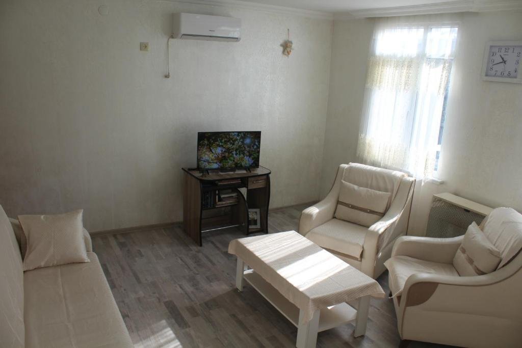 Батуми: Apartment on saakadze street