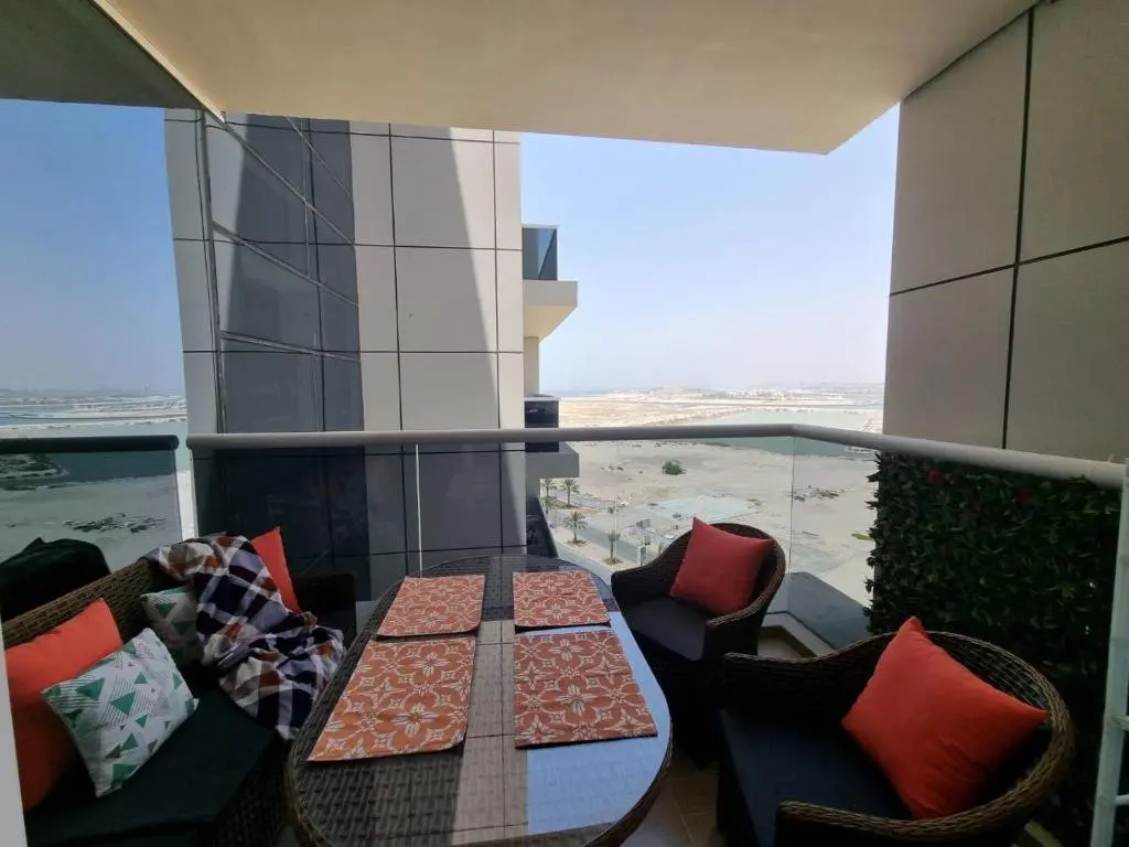 Рас-эль-Хайма: LUXURY 2 Bedroom Apartment in GATEWAY Residence