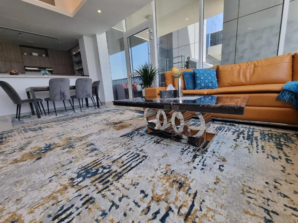 Рас-эль-Хайма: LUXURY 2 Bedroom Apartment in GATEWAY Residence