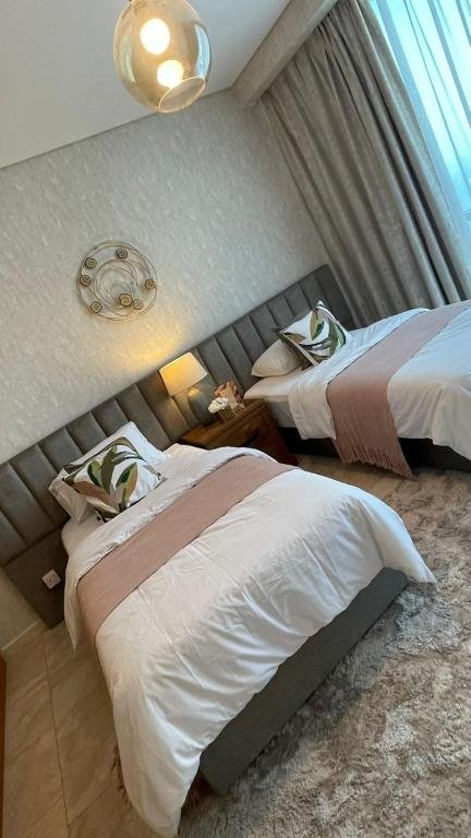 Дубай: Jumeirah Beach Residence -Al-Fattan Marine Tower