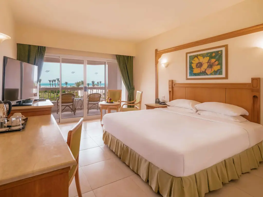 Хургада: Hurghada Long Beach Resort
