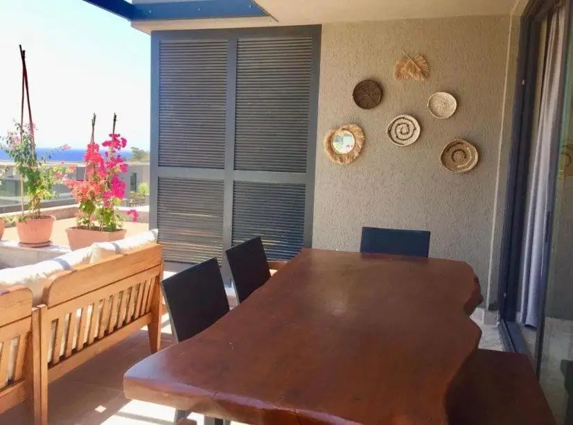 Бодрум: Bodrum Bitez 4 Bed-4 Bath Triplex Villa - AKTUR YANI