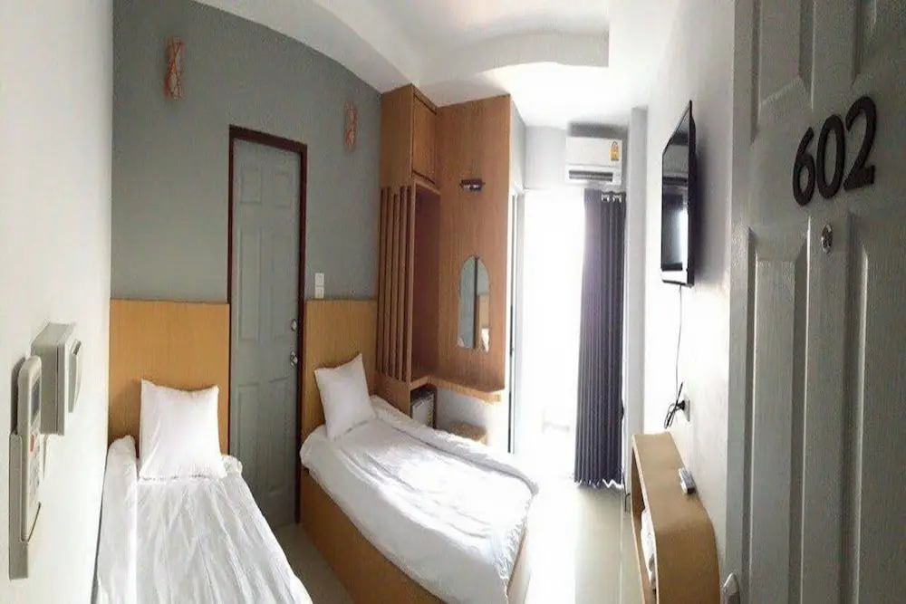 Пхитсанулок: @Me2 Hotel