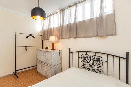 Тбилиси: Italian cozy apartment next to the metro Rustaveli - HEART OF TBILISI