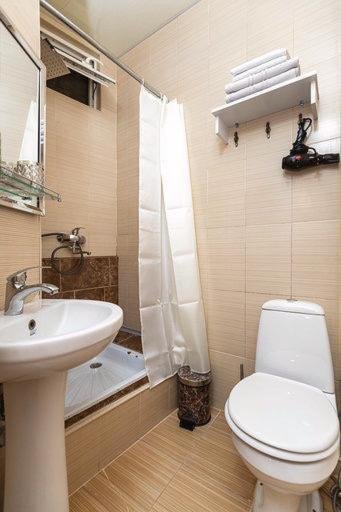 Italian cozy apartment next to the metro Rustaveli - HEART OF TBILISI — фото 1