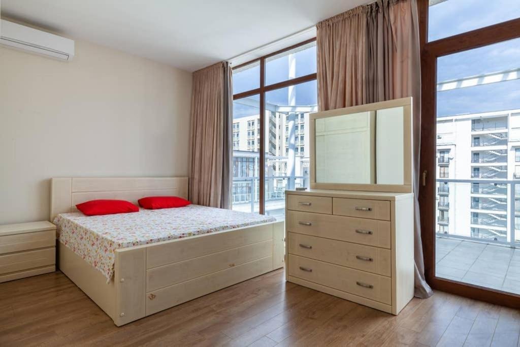 m2 Duplex Penthouse Apartment *Large Terrace* — фото 1