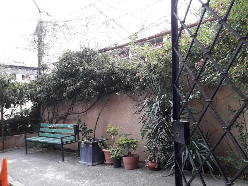 Тбилиси: Krtsanisi home