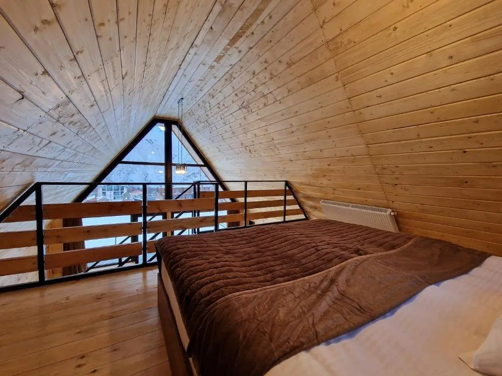 Степанцминда: Kera Cottages Kazbegi