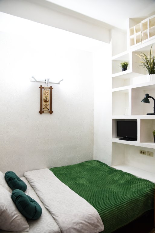 Москва: Апарт-отель Mira Apartments, Новорязанская улица, д. 2/7