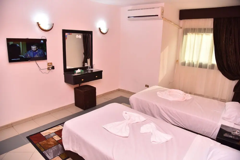 Гиза: Middle East Hotel