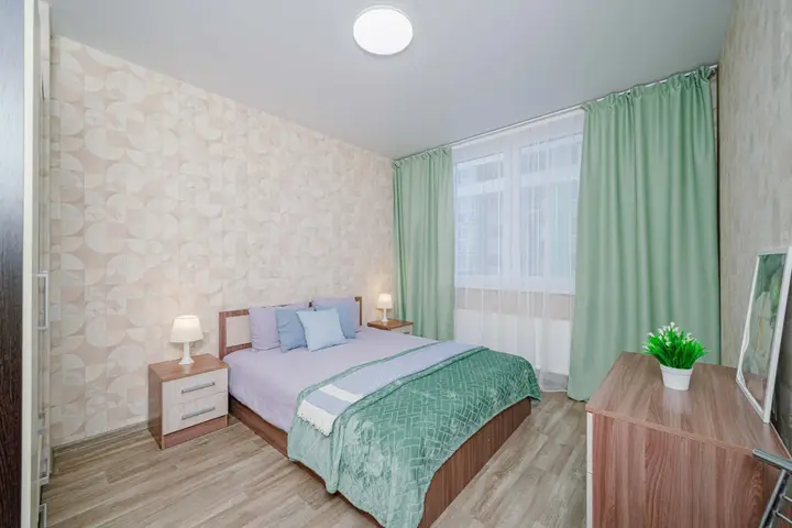 Екатеринбург: Квартира Двухкомнатная Библиотечная 33