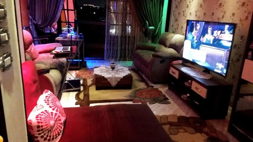 Александрия: Private Room In Apartment with Sea View