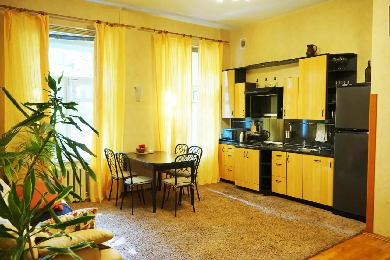 Воронеж: Apartments on Vladimirsky prospekt, 7