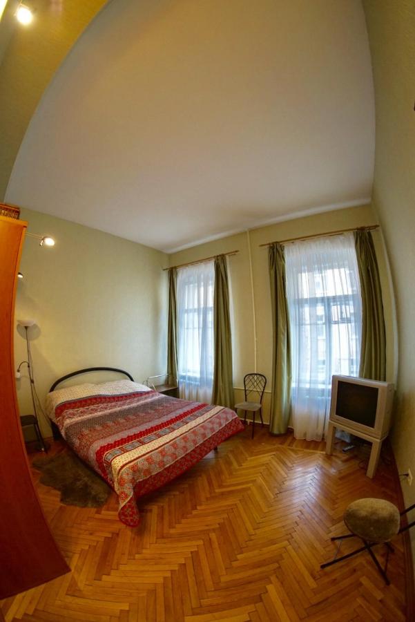 Воронеж: Apartments on Vladimirsky prospekt, 7