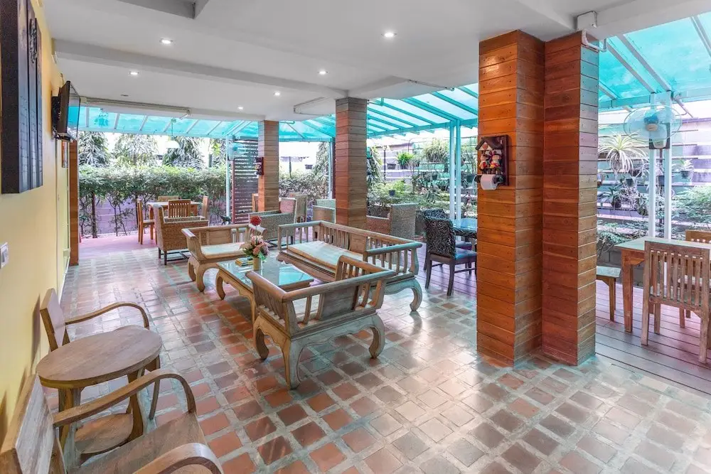 Лампанг: Oyo Yellow Tique Hotel