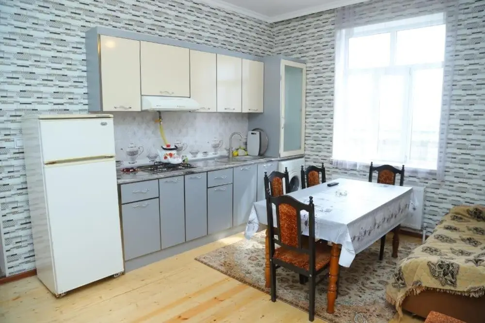 Габала: Eynulla House