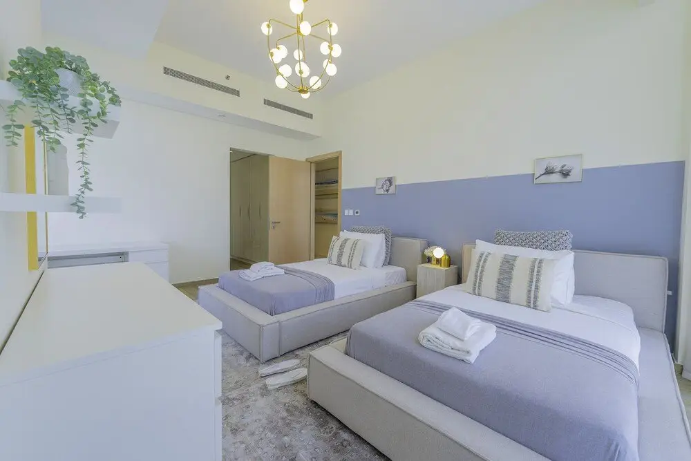 Дубай: Monty - Charming Apartment with Canal Vi