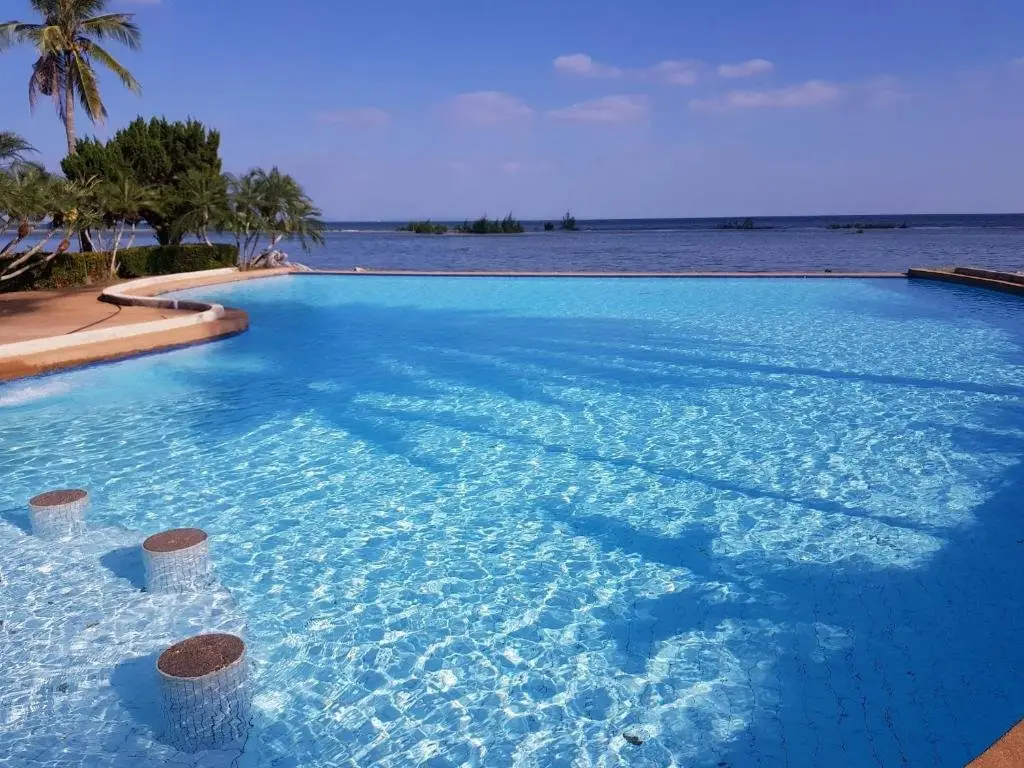 Клаенг: Rock Garden Beach Resort