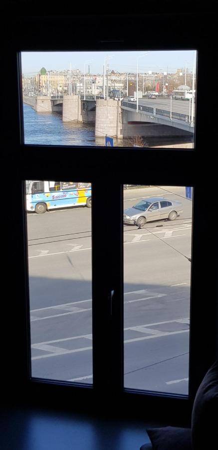 Санкт-Петербург: 1-я линия