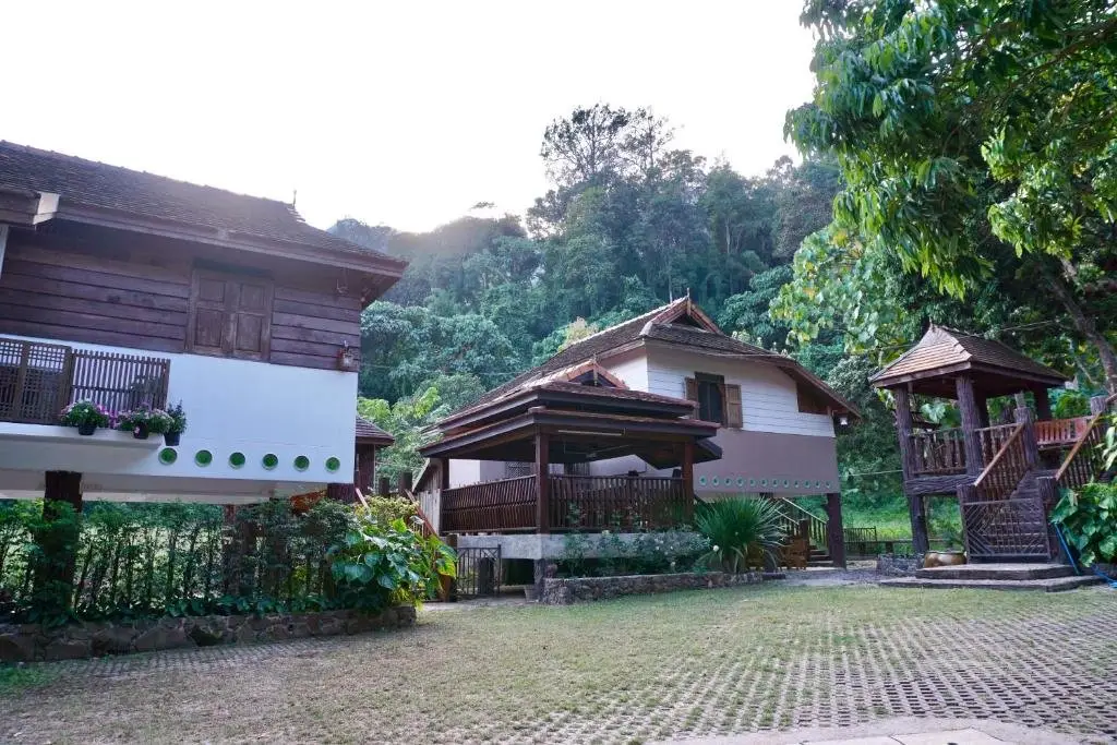Чианг Дао: Lanna House บ้านลานนา เชียงดาว (Adults Only)