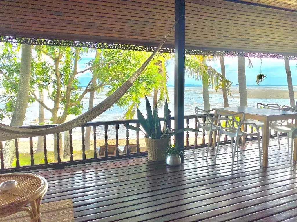 Ко-Пханган: Hin Kong Sunset Beach Front House