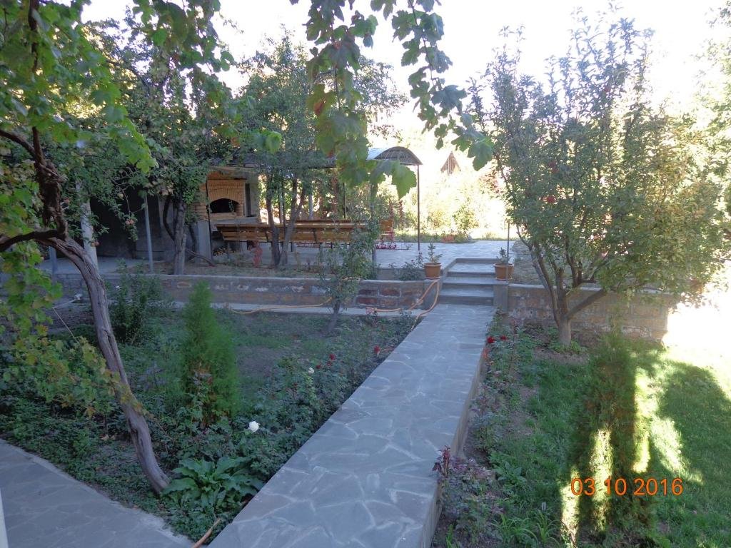 Ехегнадзор: Guest house Hasmik