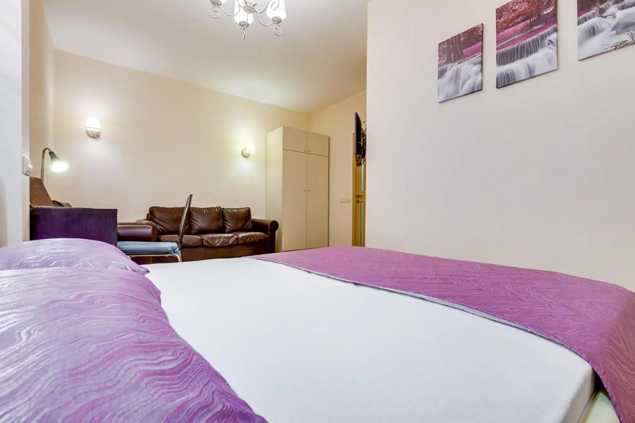 Санкт-Петербург: Apartment Gorohovaya 33