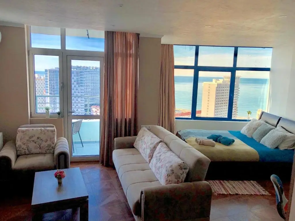 Батуми: Cozy bright Apartment with amazing sea view
