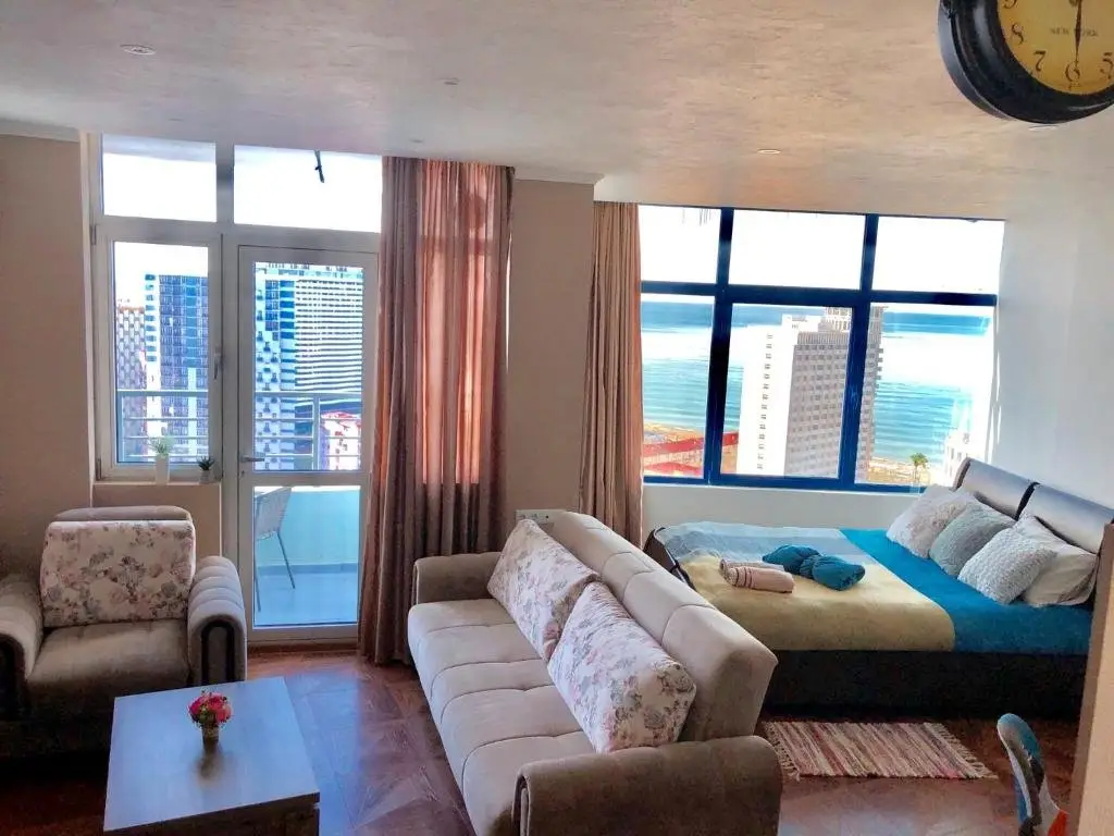Батуми: Cozy bright Apartment with amazing sea view