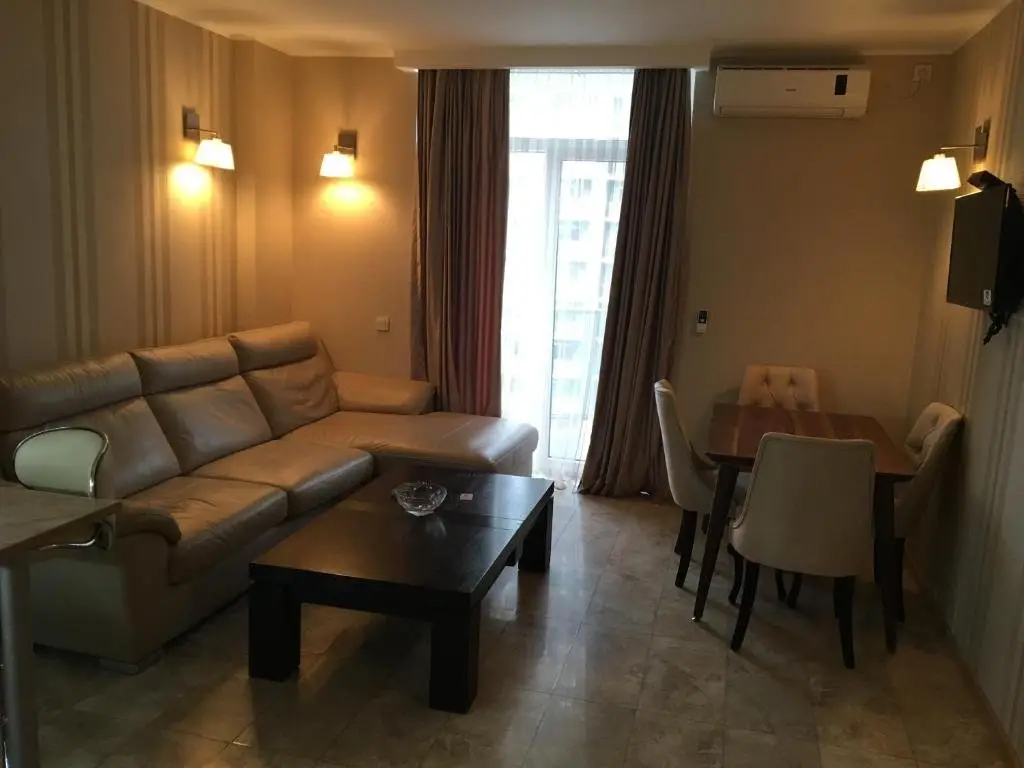 Батуми: etunas orbi tower apartment