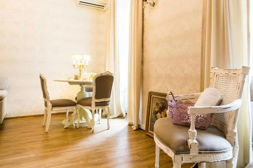 Тбилиси: Charming Apartment Old Tbilisi