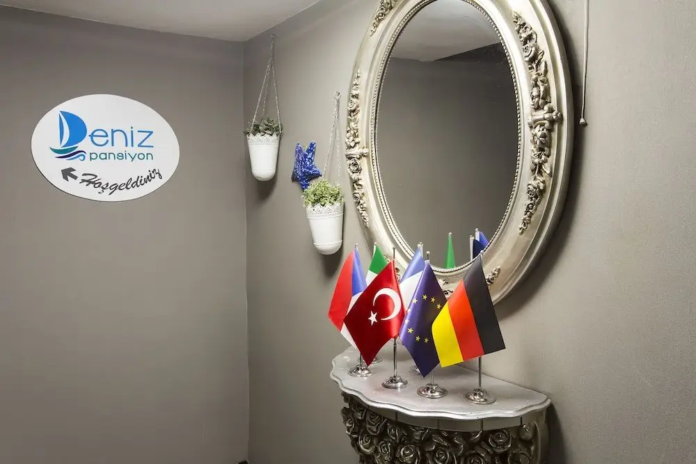Измир: Deniz Home  Suits