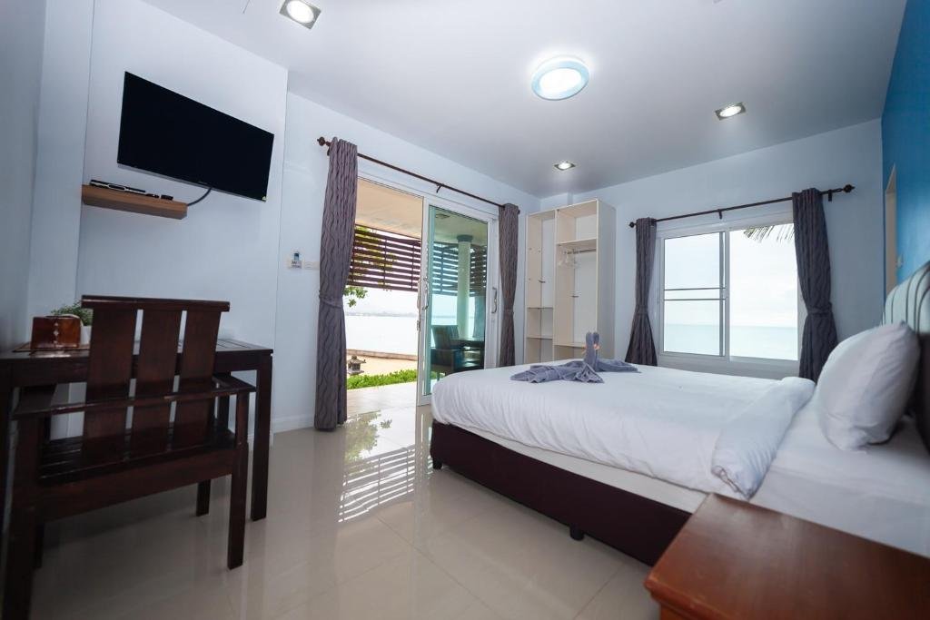 Самуи: Maenam Villa Hotel